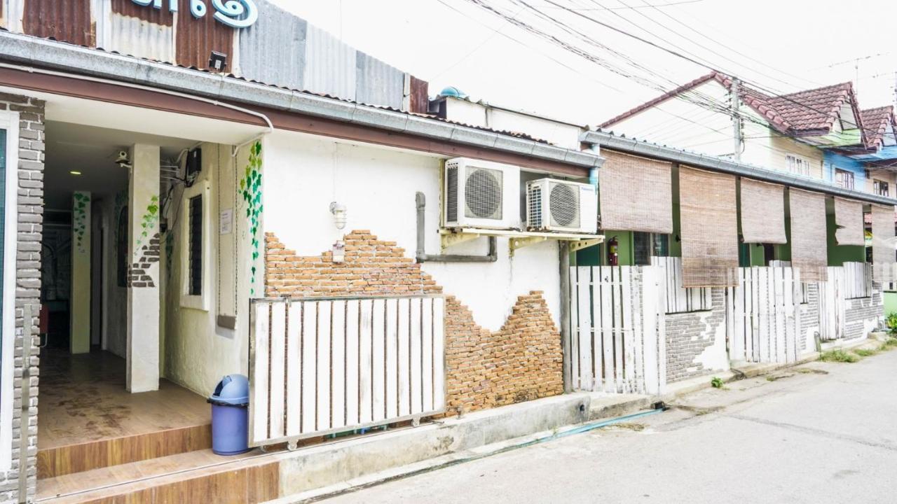 ホテル ルームクエスト ヴァイラサムラン Samut Songkhram エクステリア 写真